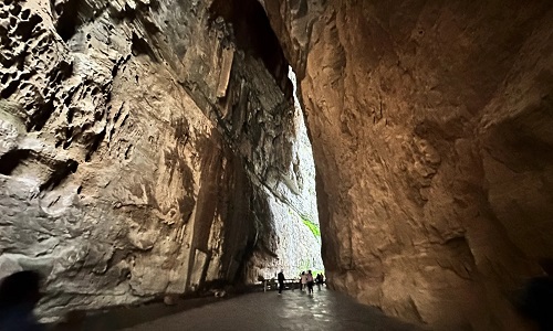 Explore Natural Wonders on a Chongqing Wulong Karst Day Tour